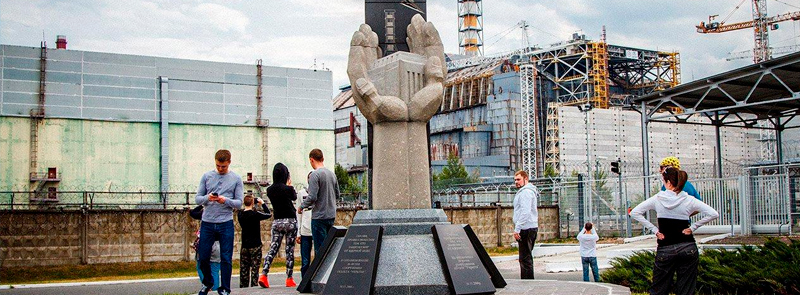 «Хайпануть» на трагедии в Чернобыле? Легко фото «Хайпануть» на трагедии в Чернобыле? Легко картинка